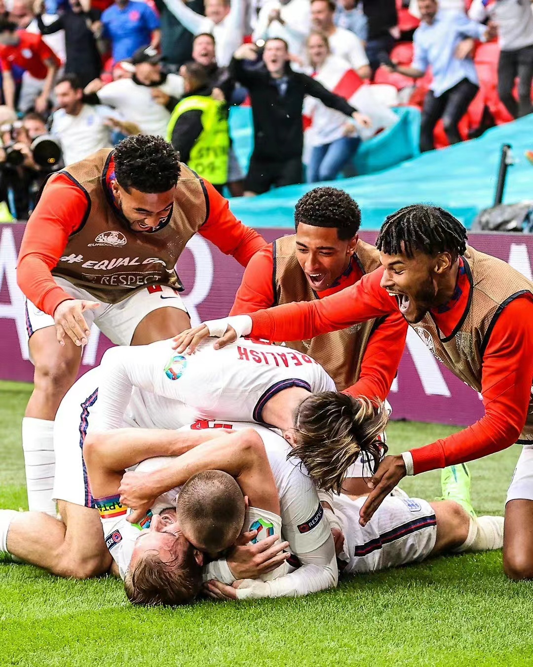 MAD绝杀BRO,Meiko操刀奇招英雄翻盘宿敌对决全球总决赛,锁定晋级资格 MAD绝杀BRO,Meiko操刀奇招英雄翻盘宿敌对决全球总决赛,锁定晋级资格