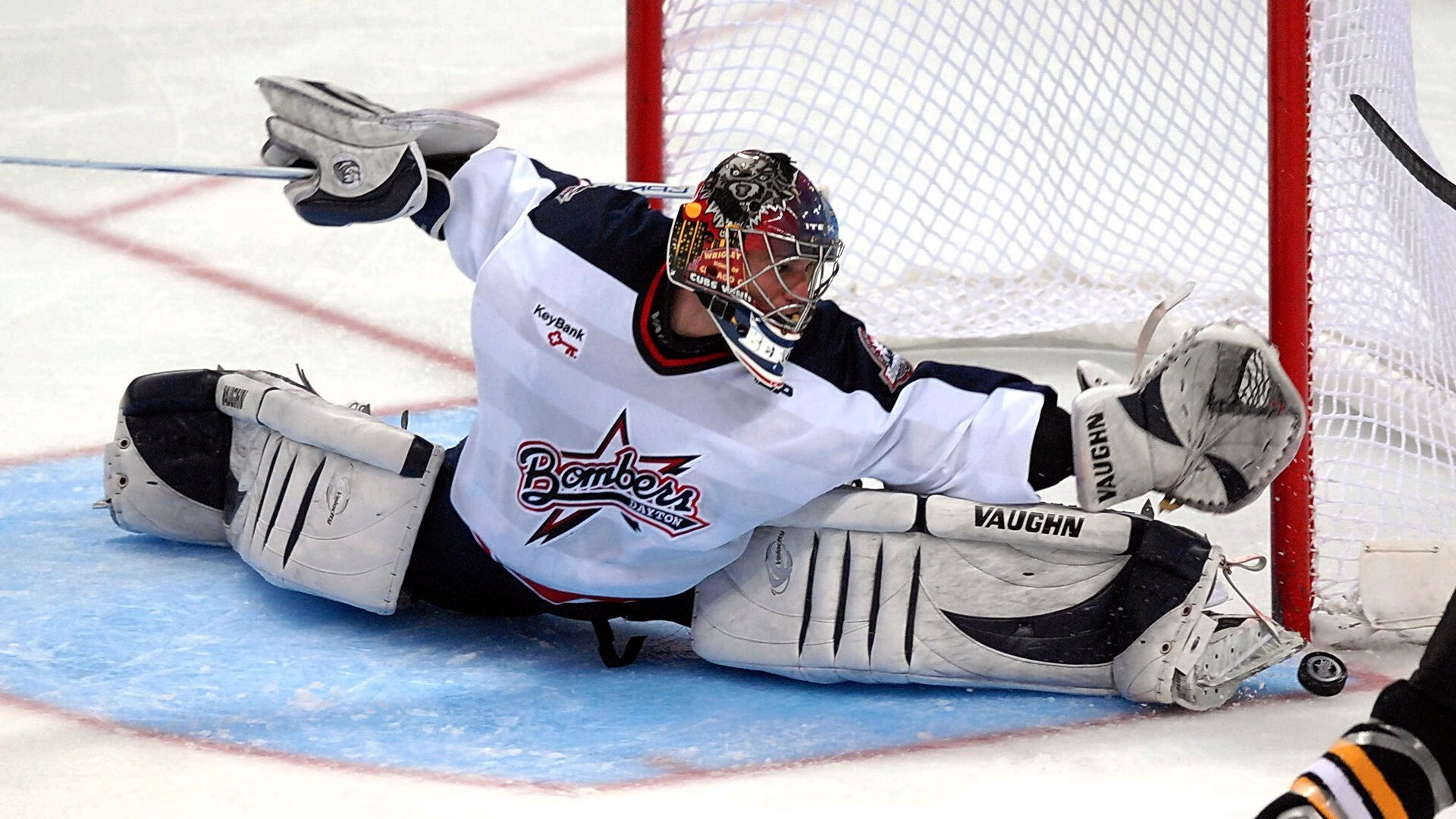 霍勒迪末节17分化身收割者，森林狼窒息绞杀战险胜掘金