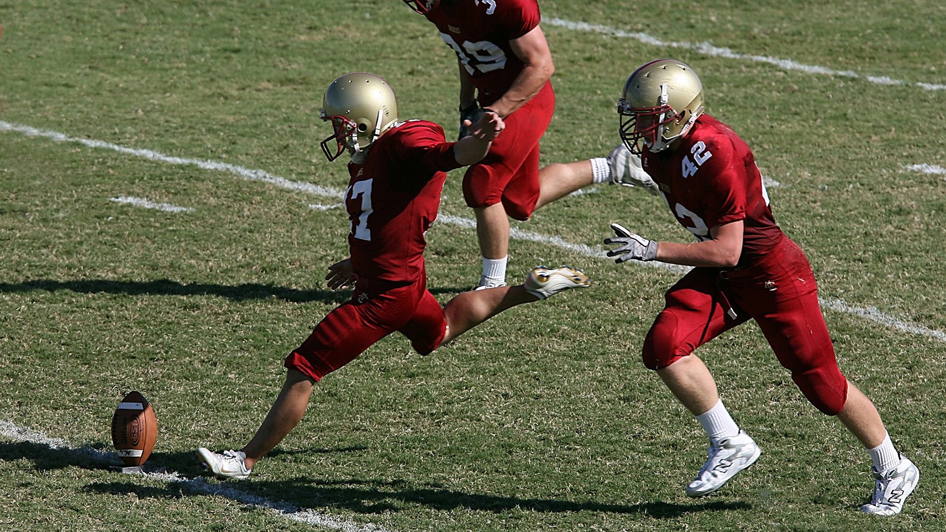 防守狂潮!NBA季后赛之夜,三球拉梅洛用窒息锁防主宰赛场,天赋进化论迎来全新篇章