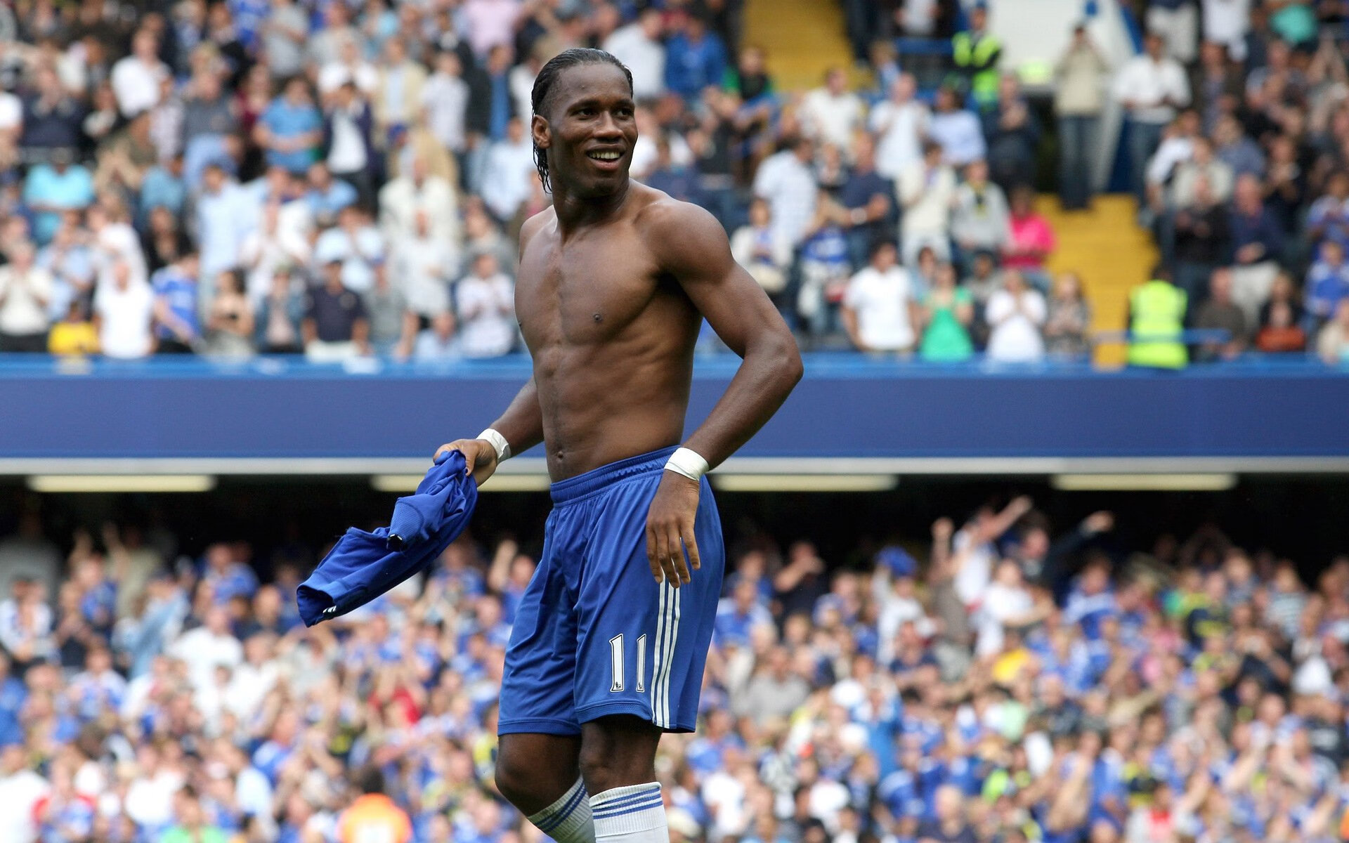 单节定江山！德甲争冠白热化与篮球场的一波流哲学—当开拓者单节摧毁浙江，我们看见了竞技体育的残酷与魅力